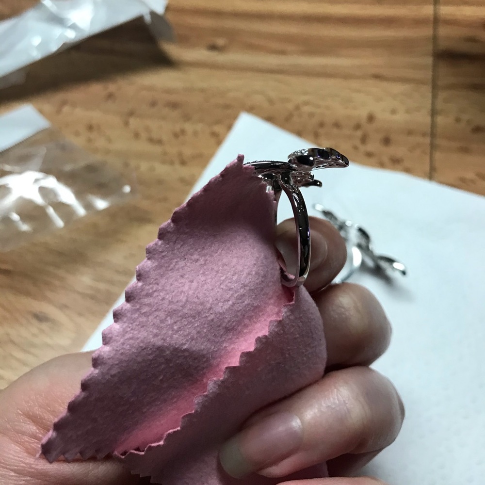 Silver butterfly adjustable ring - Picture 8 of 9